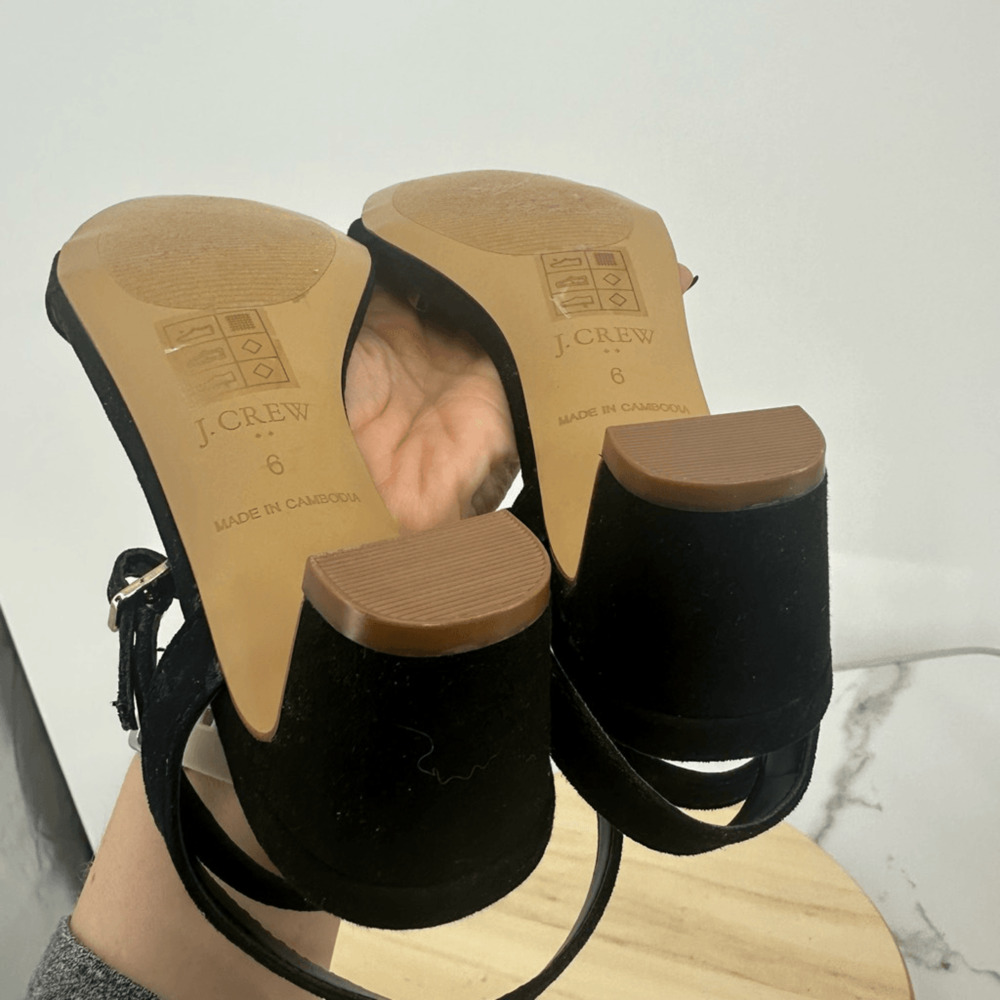 J. Crew Faux Sueded strapped kitten heeled sandals Size 6 Black Minimalist NEW - Picture 7 of 9